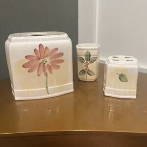 Croscill Botanical Gazebo Ceramic Square Tissue Box Cover Toothbrush Holder, Cup